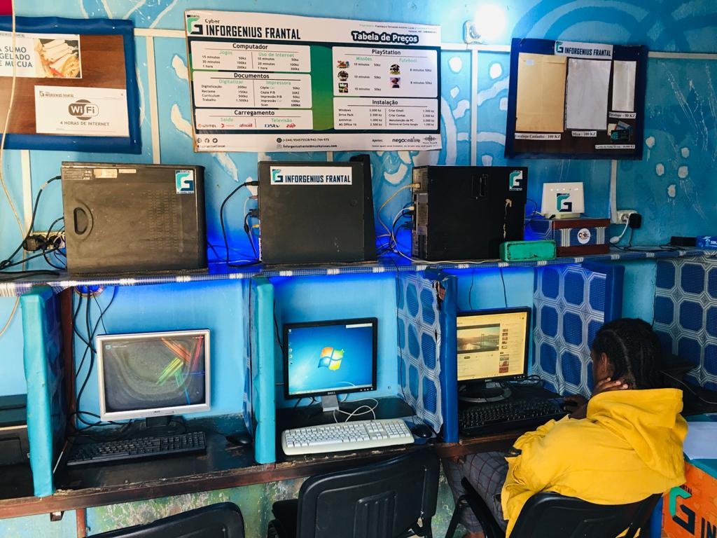 Parte interior do Cyber